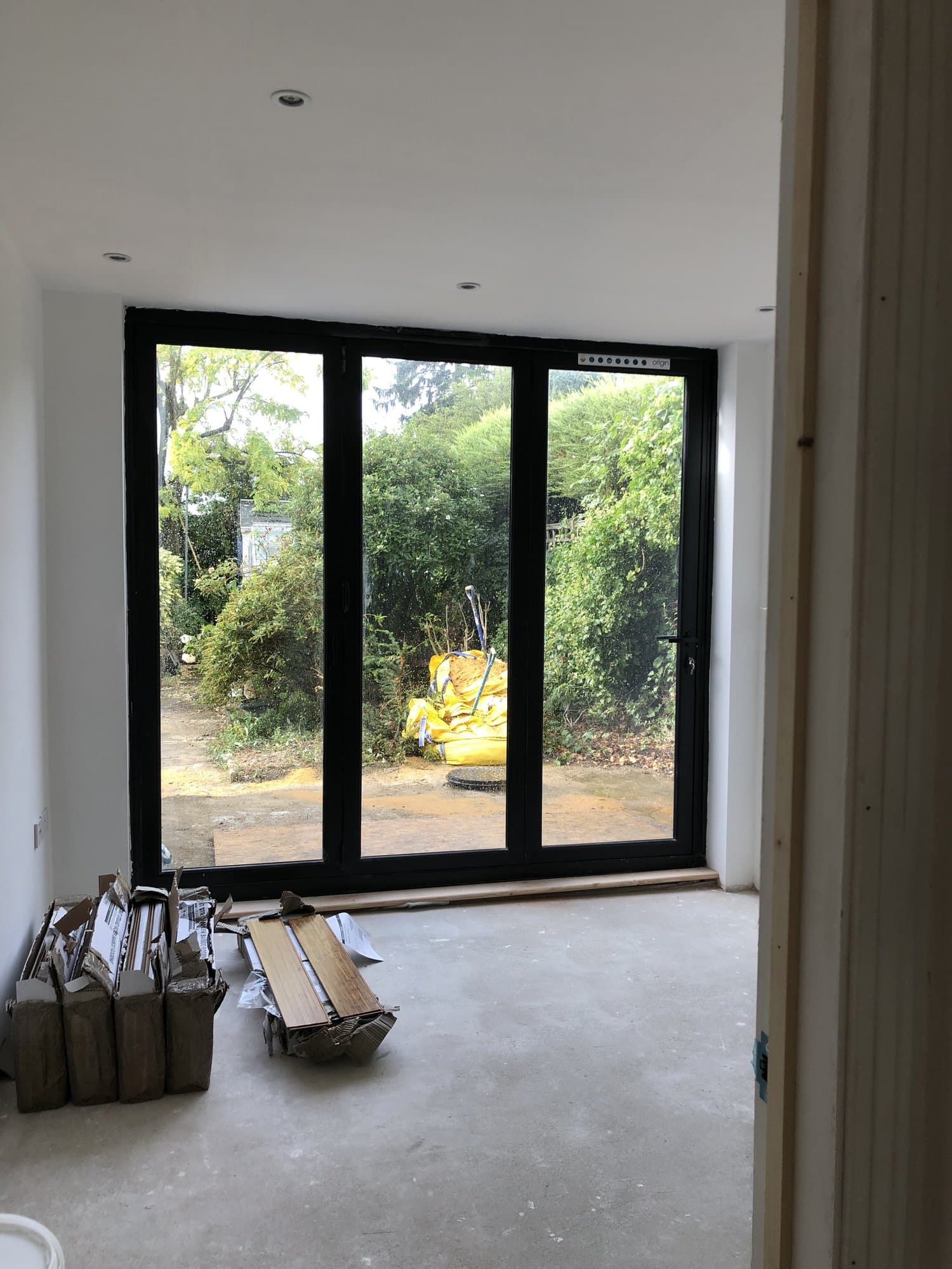 Interior of the extension during the construction and decoration stage